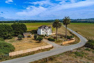 Beach Home For Sale in Ferndale, California