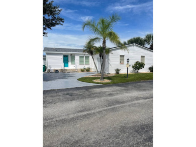 Beach Home For Sale in Punta Gorda, Florida