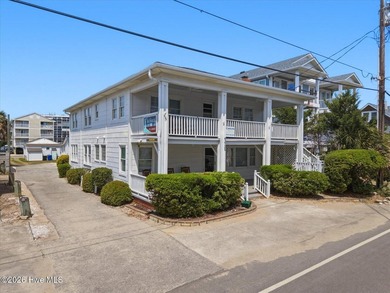 Beach Home For Sale in Carolina Beach, North Carolina