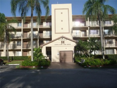 Beach Condo For Sale in Pembroke Pines, Florida