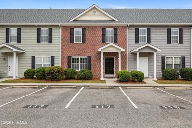 Beach Townhome/Townhouse Active Under Contract in Leland, North Carolina