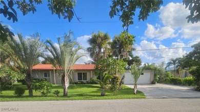 Beach Home For Sale in Fort Myers, Florida