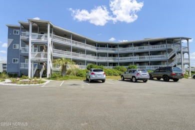 Beach Condo For Sale in Carolina Beach, North Carolina