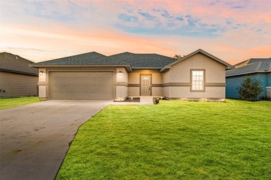 Beach Home For Sale in Aransas Pass, Texas