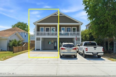 Beach Townhome/Townhouse For Sale in Carolina Beach, North Carolina