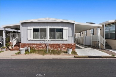 Beach Home For Sale in Huntington Beach, California