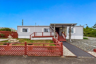 Beach Home Sale Pending in Eureka, California