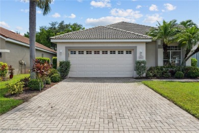 Beach Home For Sale in Fort Myers, Florida