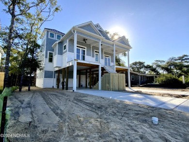 Beach Home For Sale in Oak Island, North Carolina