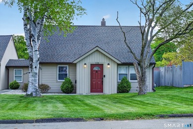 Beach Home For Sale in Stamford, Connecticut