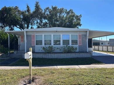 Beach Home For Sale in Sarasota, Florida