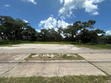 Beach Lot For Sale in Rockport, Texas