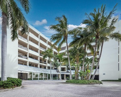 Beach Condo Sale Pending in Longboat Key, Florida