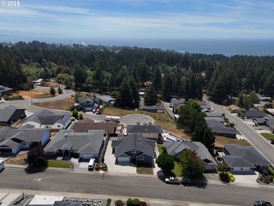 Beach Home For Sale in Brookings, Oregon