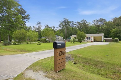Beach Home Active Under Contract in New Bern, North Carolina