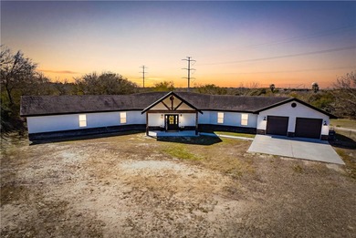 Beach Home For Sale in Corpus Christi, Texas