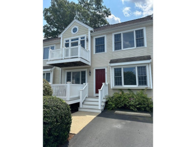 Beach Condo For Sale in Plymouth, Massachusetts