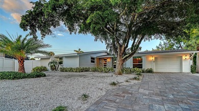 Beach Home For Sale in Sarasota, Florida