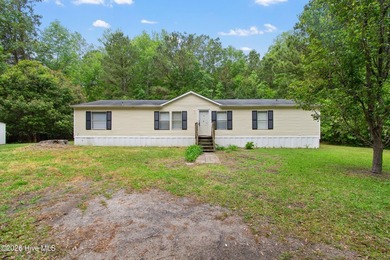 Beach Home For Sale in Supply, North Carolina