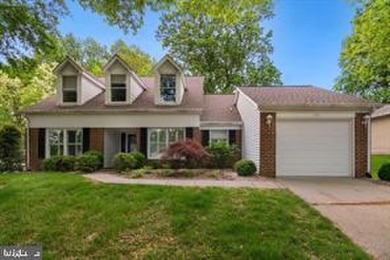 Beach Home For Sale in Annapolis, Maryland