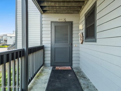 Beach Condo For Sale in North Topsail Beach, North Carolina