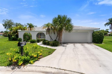 Beach Home For Sale in Venice, Florida