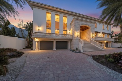 Beach Home For Sale in Sarasota, Florida
