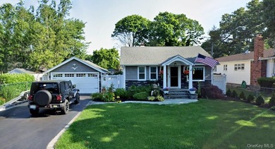 Beach Home For Sale in Sayville, New York