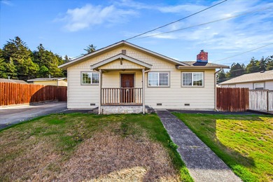 Beach Home For Sale in Eureka, California