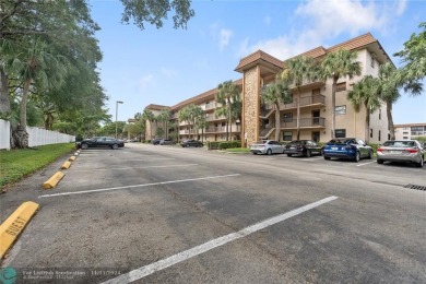 Beach Condo For Sale in Tamarac, Florida