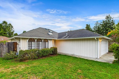 Beach Home For Sale in Eureka, California