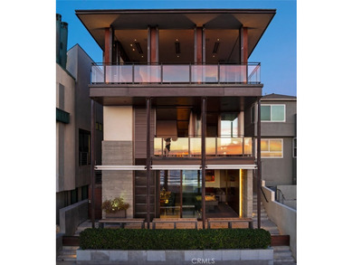 Beach Home For Sale in Manhattan Beach, California