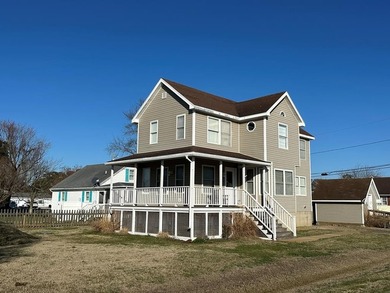 Beach Home For Sale in Chincoteague Island, Virginia