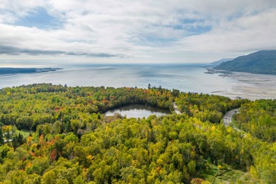 Beach Lot For Sale in Baie-Saint-Paul, 