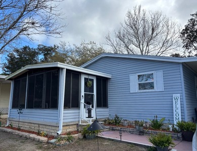 Beach Home For Sale in Weeki Wachee, Florida