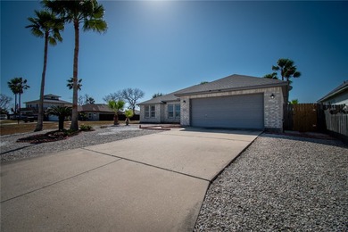 Beach Home For Sale in Corpus Christi, Texas