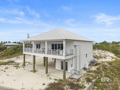 Beach Home Sale Pending in Gulf Shores, Alabama