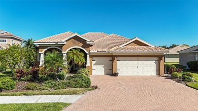 Beach Home Sale Pending in Bradenton, Florida