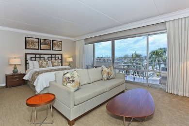 Vacation Rental Beach Condo in Honolulu, Hawaii
