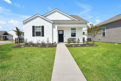 Beach Home For Sale in Wilmington, North Carolina