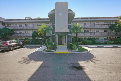 Beach Condo For Sale in Tamarac, Florida