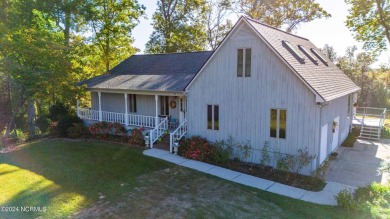 Beach Home For Sale in New Bern, North Carolina