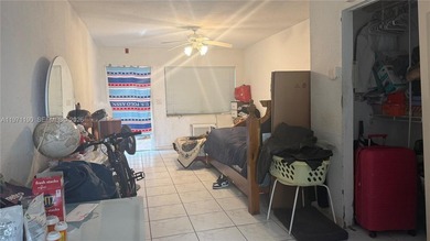 Beach Condo For Sale in Miami Beach, Florida