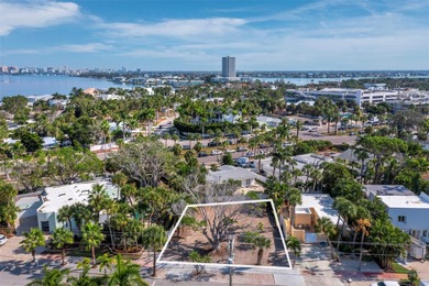 Beach Lot Sale Pending in Sarasota, Florida