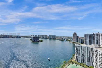 Beach Condo For Sale in Aventura, Florida