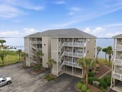 Beach Condo For Sale in Indian Beach, North Carolina