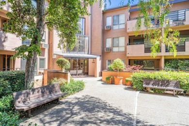 Beach Condo For Sale in Fremont, California