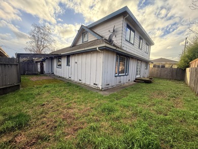 Beach Home For Sale in Fortuna, California