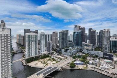 Beach Condo For Sale in Miami, Florida