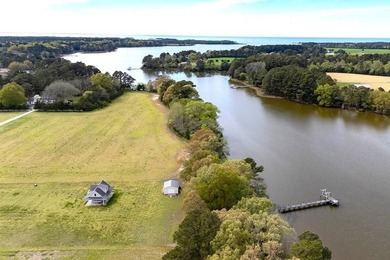 Beach Home For Sale in Craddockville, Virginia